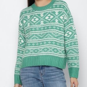 American Eagle, green and white fair Isle print cropped sweater XS